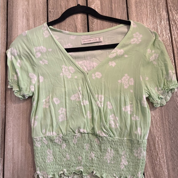 Abercrombie & Fitch Light Green Floral Crop Top - Picture 3 of 4